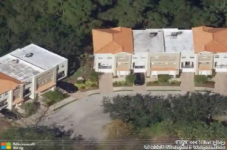 821 100th ave n, saint petersburg,  FL 33702