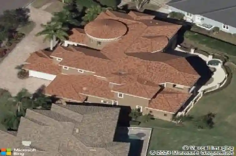 9209 silverthorn rd, seminole,  FL 33777