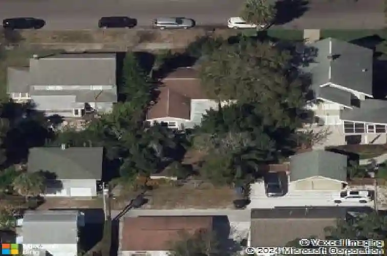 1038 26th ave n, saint petersburg,  FL 33704