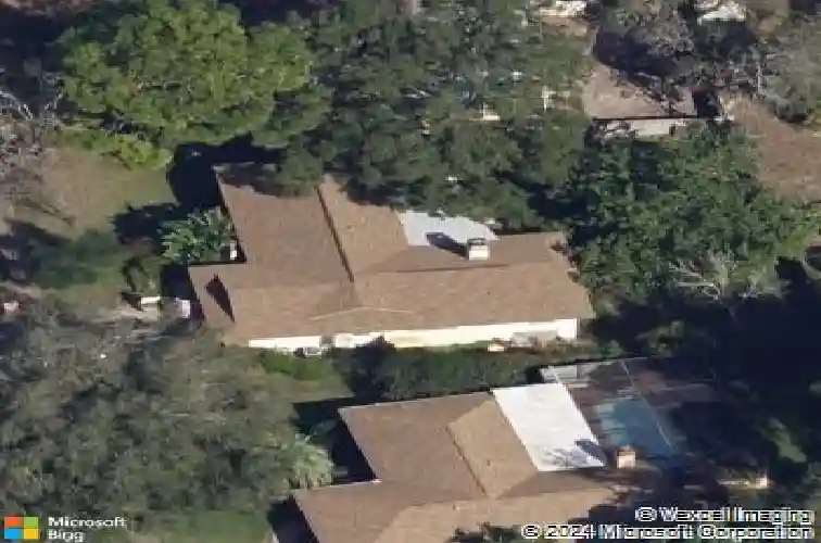 1142 lancer ln, tarpon springs,  FL 34689
