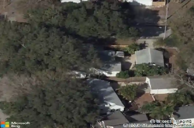 2367 woodlawn cir w, saint petersburg,  FL 33704