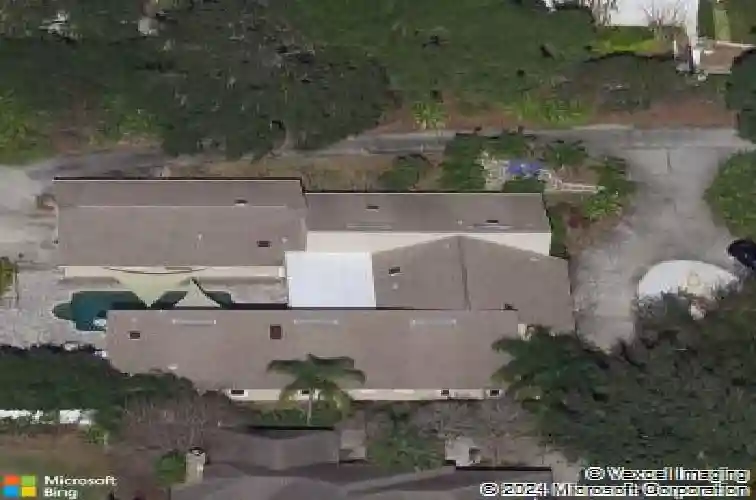 8900 143rd st, seminole,  FL 33776