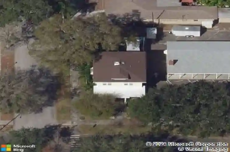 1245 26th ave n, saint petersburg,  FL 33704