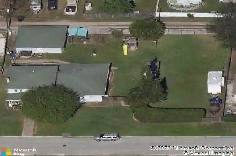 4127 8th ave n, saint petersburg,  FL 33713