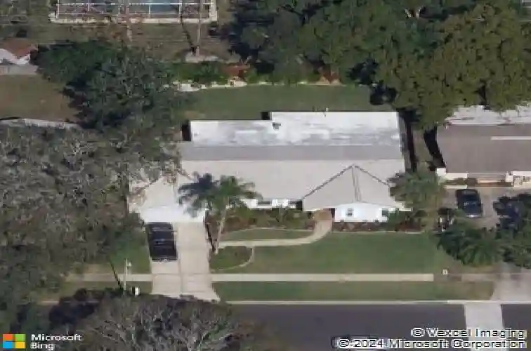 2264 st charles dr, clearwater,  FL 33764