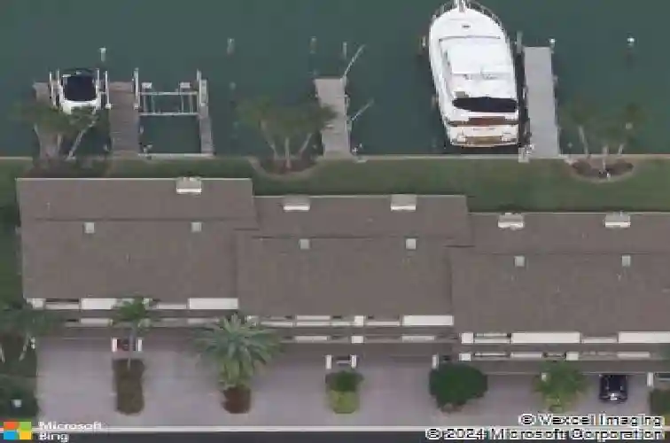 144 marina del rey ct, clearwater beach,  FL 33767