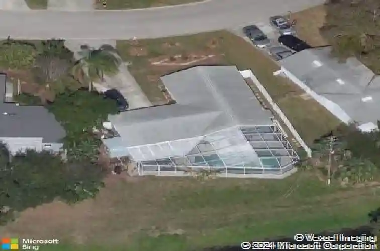 9038 fairweather dr, largo,  FL 33773