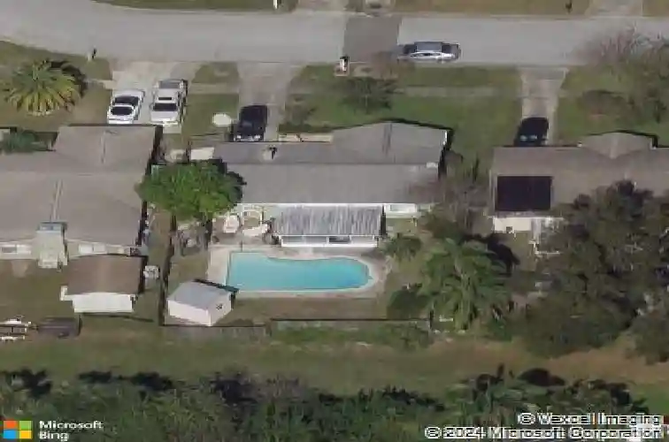 9148 107th ave n, seminole,  FL 33777