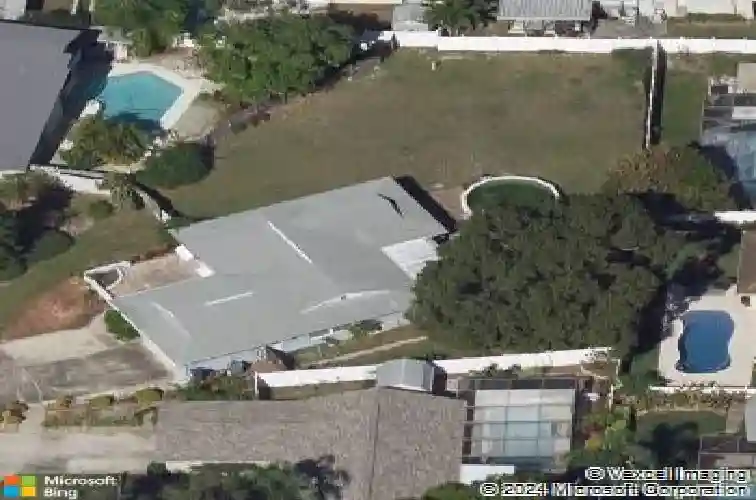 11277 sol vista dr, largo,  FL 33774