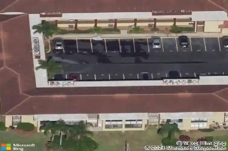 10190 imperial point drive w
                                ,Unit 8, largo,  FL 33774