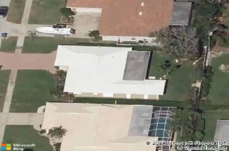 10387 majestic dr, largo,  FL 33774