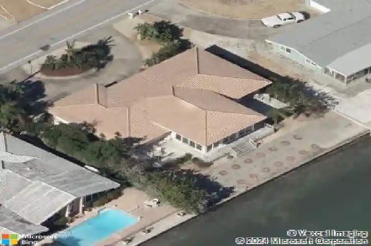 2171 e vina del mar blvd, st pete beach,  FL 33706