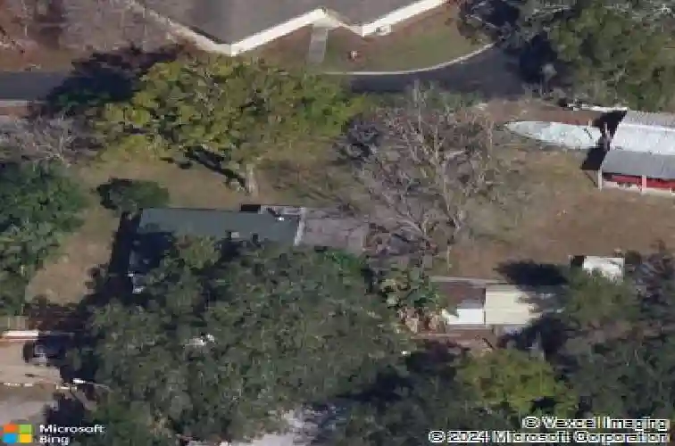 1729 s pinellas ave, tarpon springs,  FL 34689