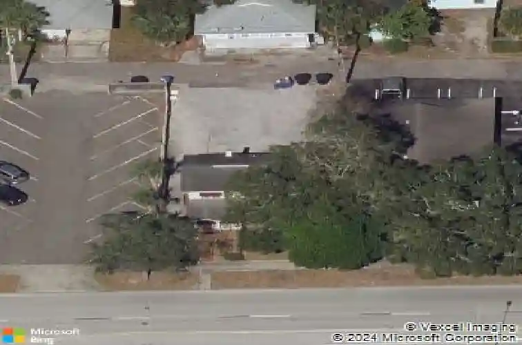 4615 central ave, saint petersburg,  FL 33713