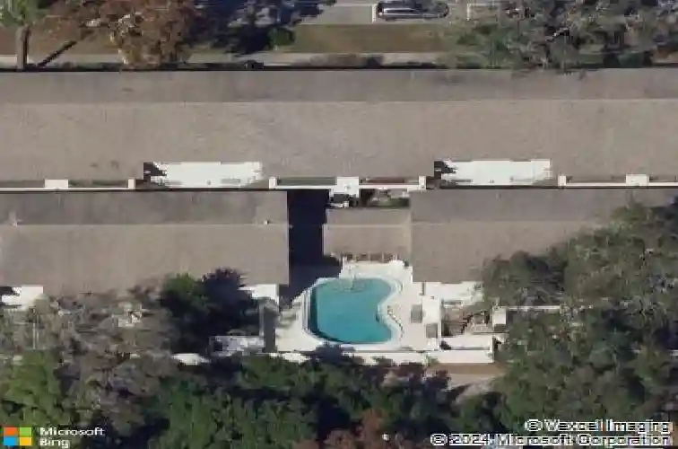 6006 1st ave s #21
                                ,Unit Apt 21, saint petersburg,  FL 33707