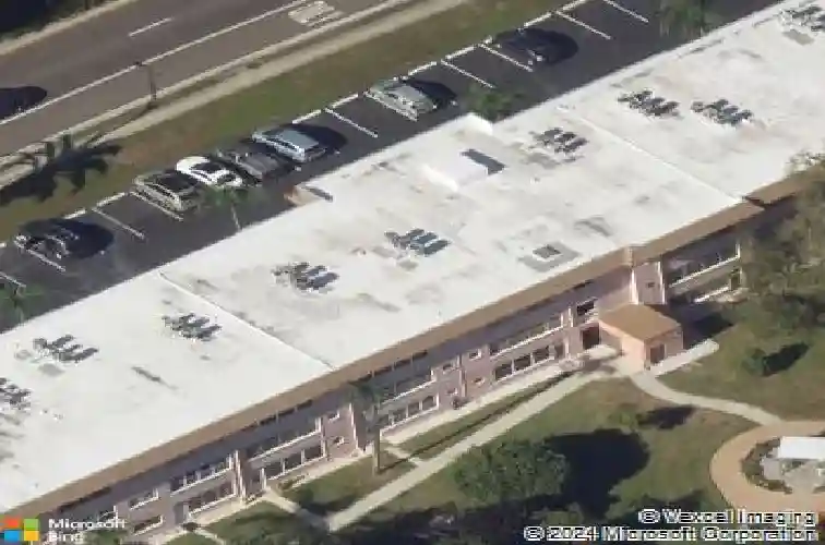 211 pasadena avenue n, saint petersburg,  FL 33710