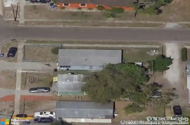 1300 46th st s, saint petersburg,  FL 33711