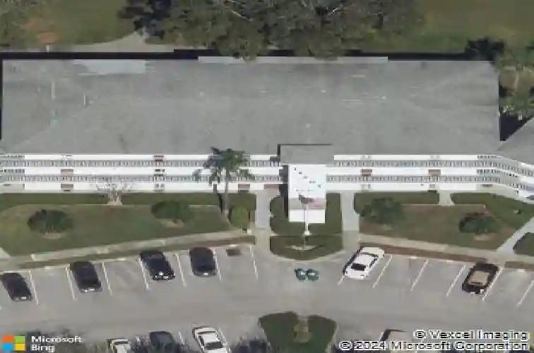 11201 80th ave #305
                                ,Unit Apt 305, seminole,  FL 33772