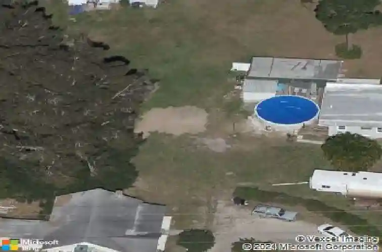 1478 alternate keene rd, largo,  FL 33771