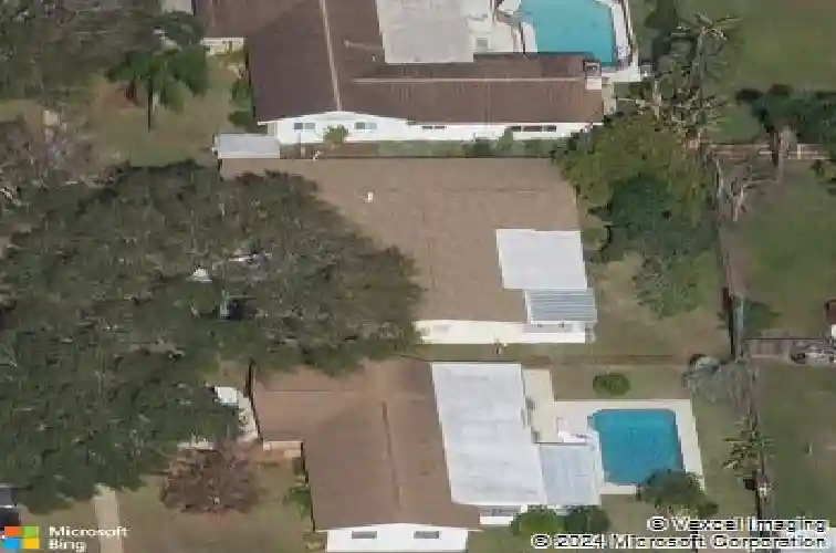 869 deville dr e, largo,  FL 33771