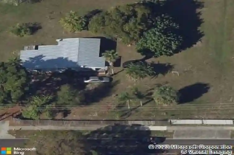 2720 whitney rd, clearwater,  FL 33760