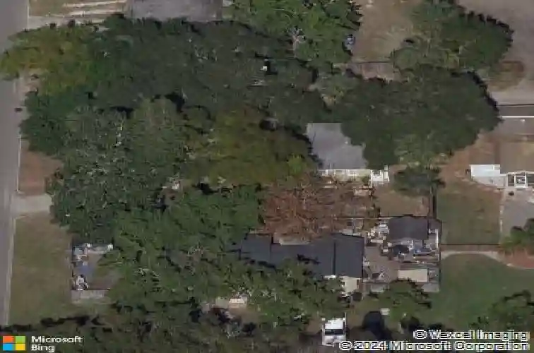 325 41st st n, saint petersburg,  FL 33713