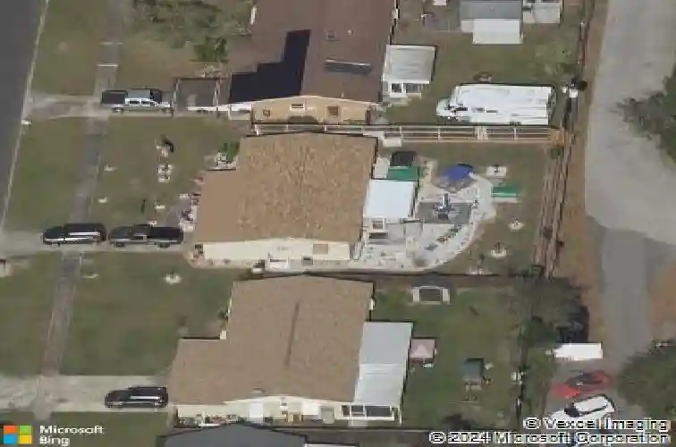 8535 108th st, seminole,  FL 33772