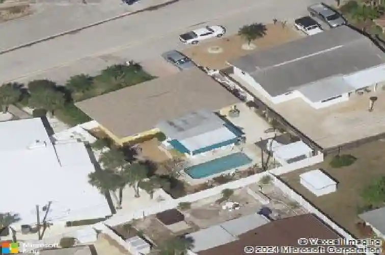 444 90th ave, st pete beach,  FL 33706