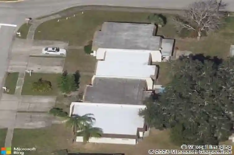 9989 85th st, seminole,  FL 33777