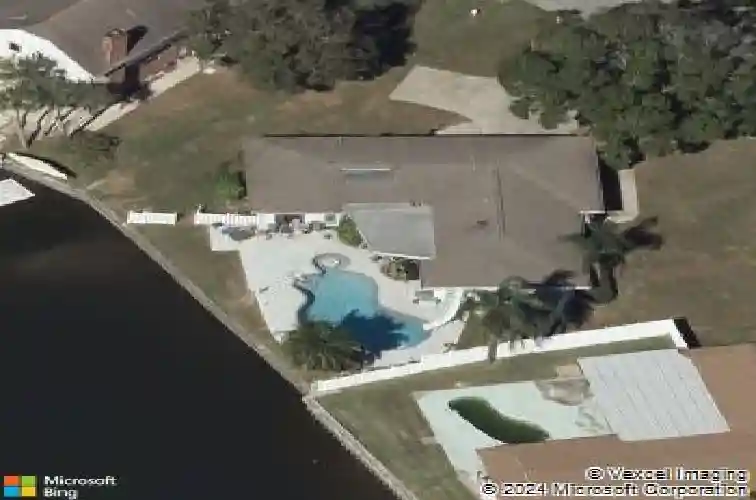 2441 roberta ln, clearwater,  FL 33764