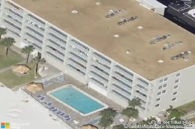 17500 gulf blvd #407
                                ,Unit Apt 407, redington shores,  FL 33708