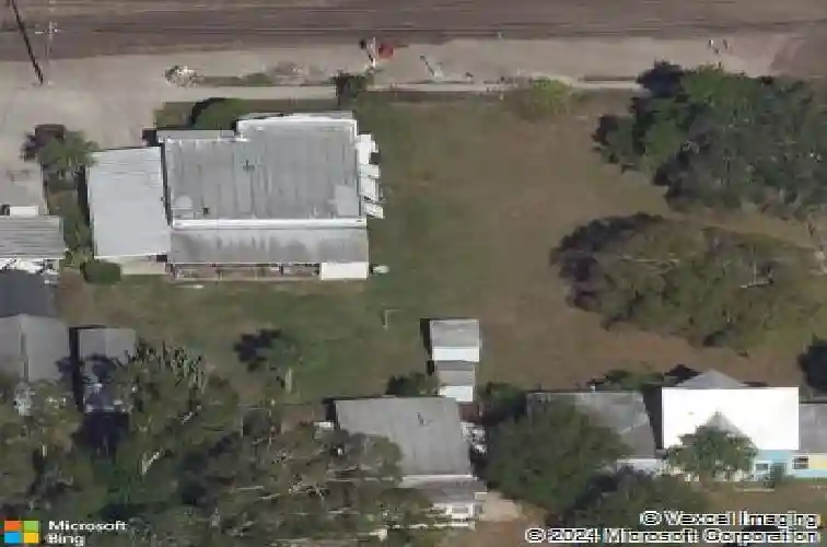 509 rosery rd nw, largo,  FL 33770