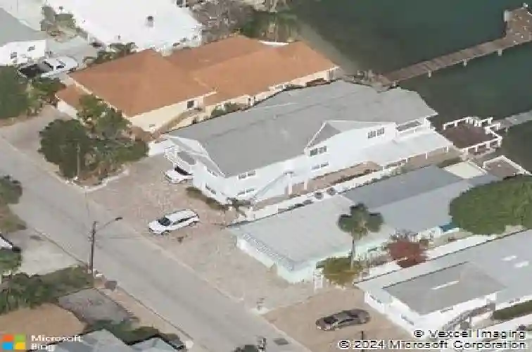 340 bay plz, treasure island,  FL 33706