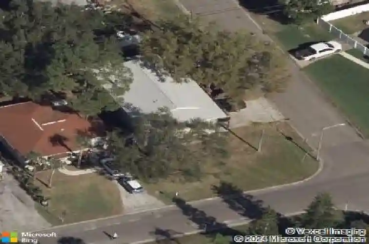 1899 shore acres blvd ne, saint petersburg,  FL 33703