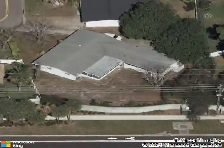 5290 38th way s, saint petersburg,  FL 33711