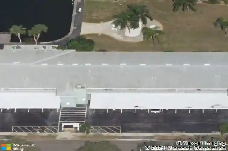 3717 46th ave s #6
                                ,Unit Apt 6, saint petersburg,  FL 33711