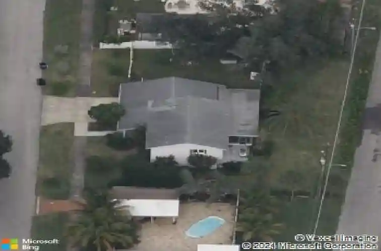 829 narcissus ave, clearwater beach,  FL 33767