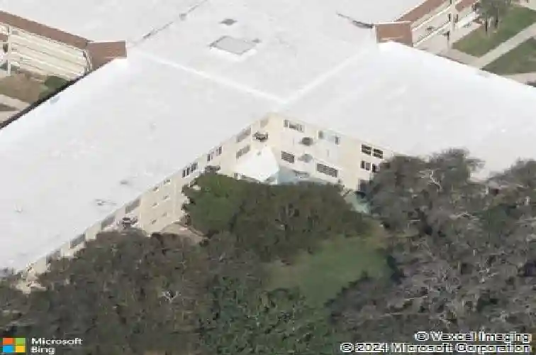 2040 world parkway blvd #34
                                ,Unit Apt 34, clearwater,  FL 33763