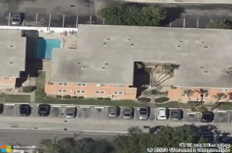 121 46th ave #1g
                                ,Unit Apt 1G, st pete beach,  FL 33706