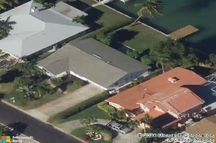 240 n julia cir, st pete beach,  FL 33706