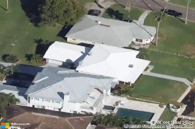 3319 bayshore blvd ne, saint petersburg,  FL 33703