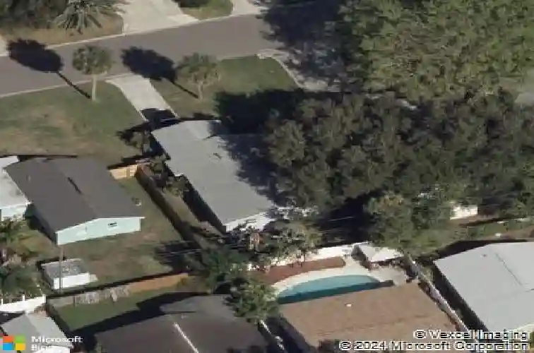 1766 maryland ave ne, saint petersburg,  FL 33703