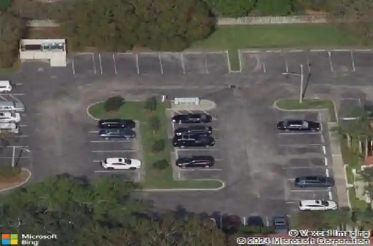 476 santa cruz pl ne #b
                                ,Unit Apt B, saint petersburg,  FL 33703