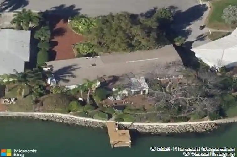 485 41st ave, st pete beach,  FL 33706