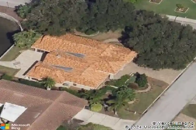 1997 kansas ave ne, saint petersburg,  FL 33703