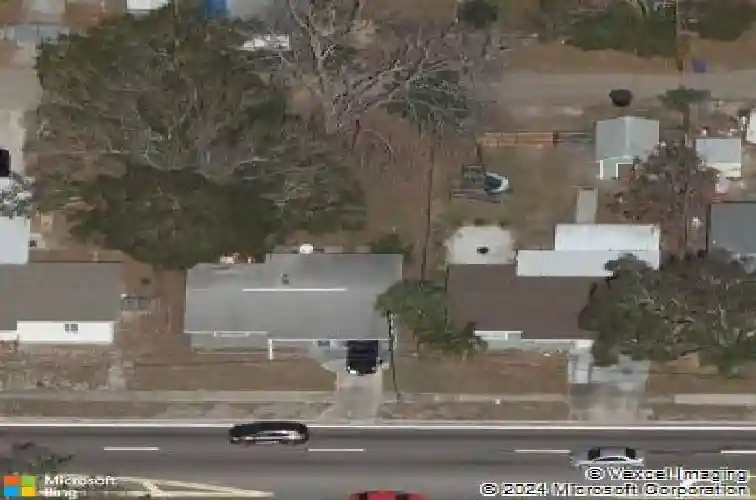 3751 38th ave n, saint petersburg,  FL 33713