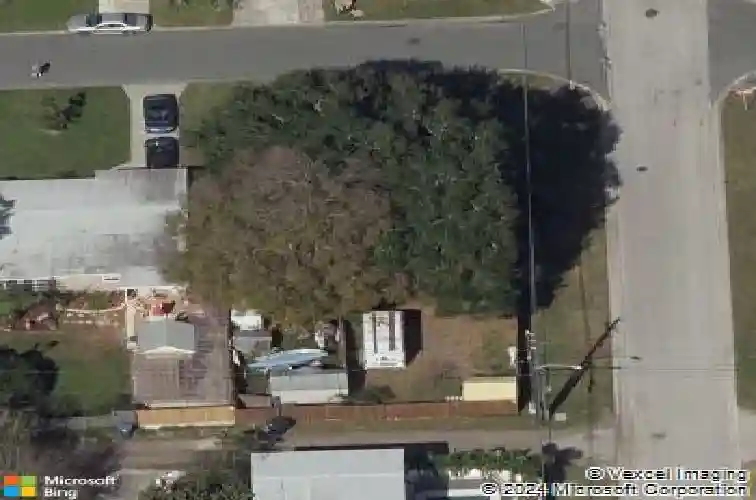 500 40th ave n, saint petersburg,  FL 33703