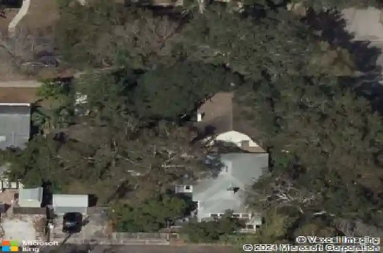 2332 5th st n, saint petersburg,  FL 33704