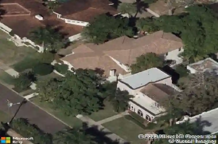 2421 brevard rd ne, saint petersburg,  FL 33704