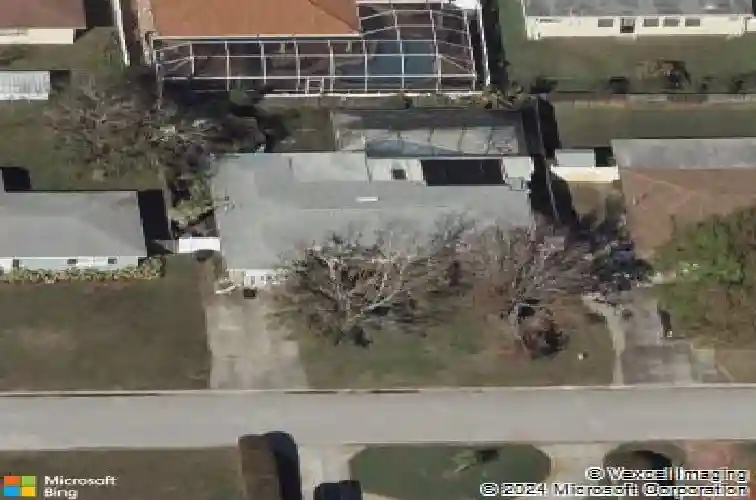 6149 37th ave n, saint petersburg,  FL 33710